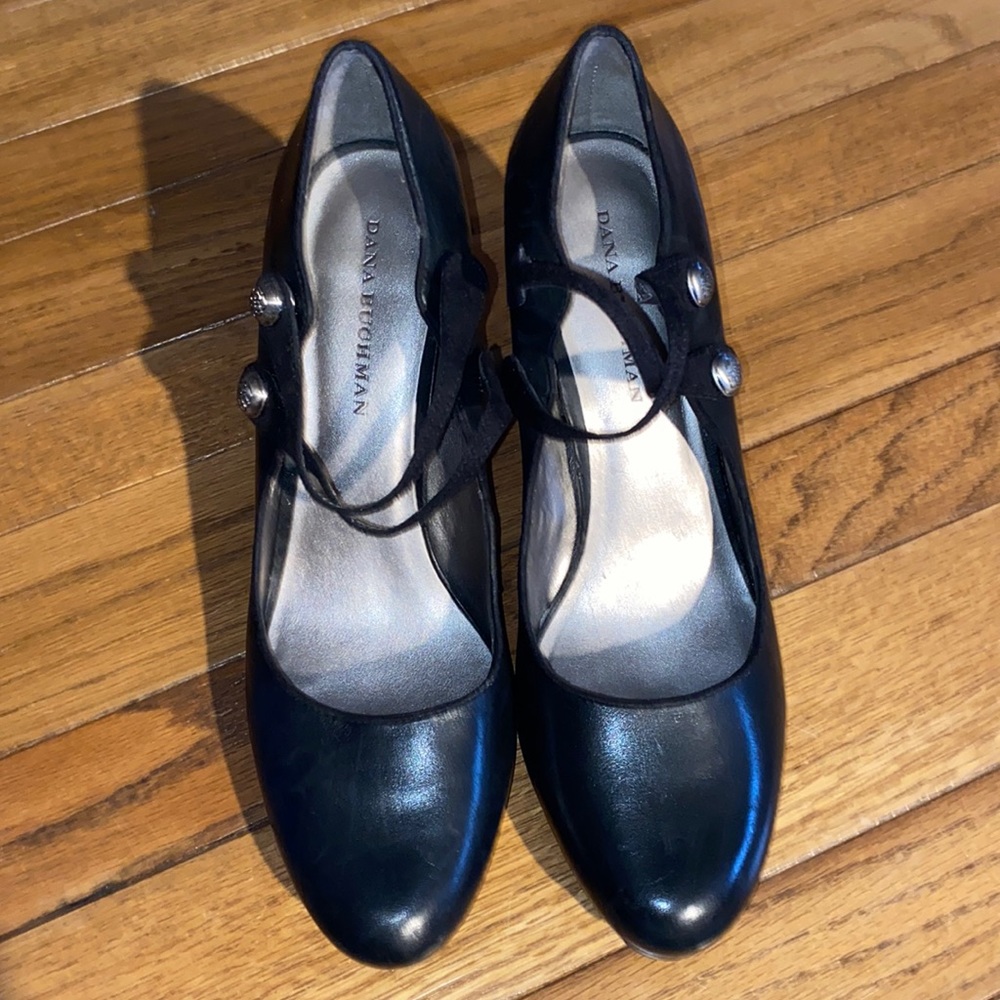 Size 9.5 heels by Dana Buchman